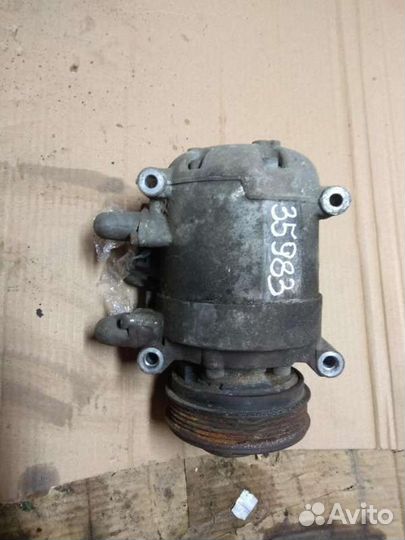 Компрессор кондиционера M50B20 BMW 5 E34 2.0