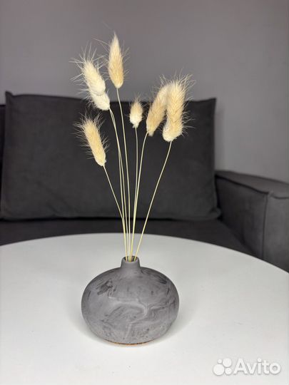 Ваза с сухоцветами