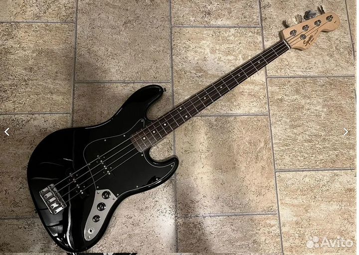 Fender Squier Affinity (2013) образцовый