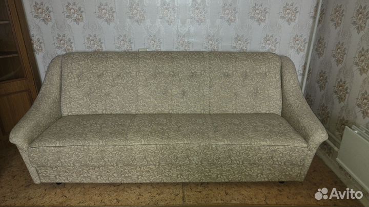 Диван ретро, два кресла