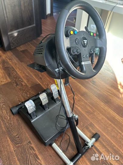 Игровой руль Thrustmaster tmx pro с подставкой
