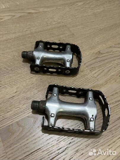 Педали для велосипеда