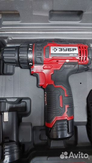 Я)дрель-шуруповерт Зубр дшл-125-22