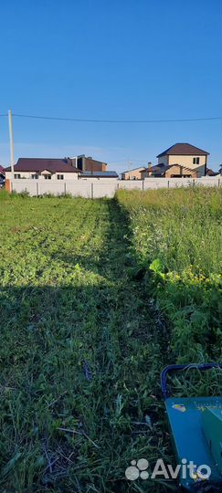 Стрижка газона. Покос высокой травы, бурьяна