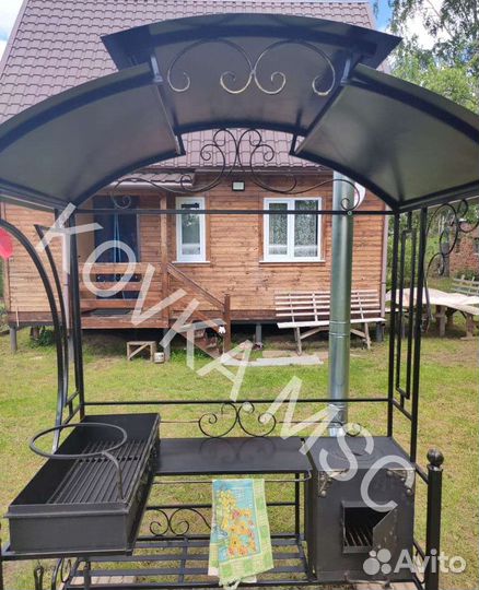 Мангал с крышей