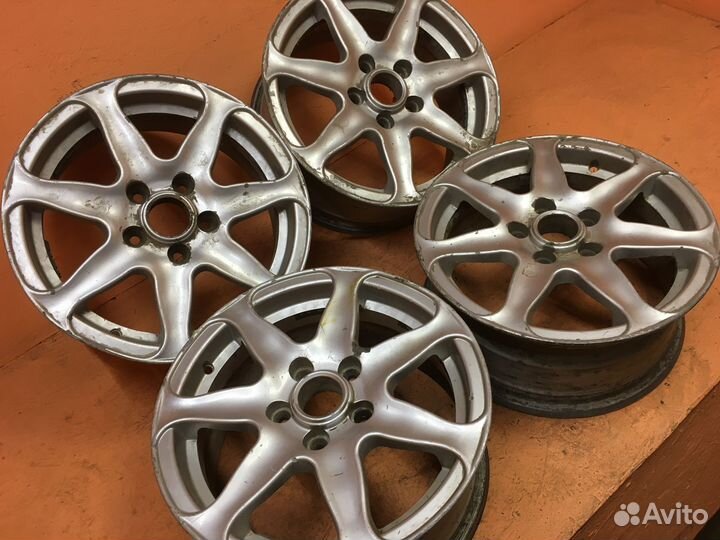 4 шт. диски- диаметр 15 PCD 5х108 Волга