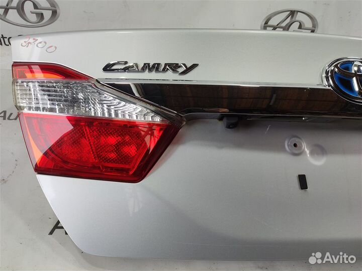 Крышка багажника Toyota Camry AVV50 2arfxe 2011