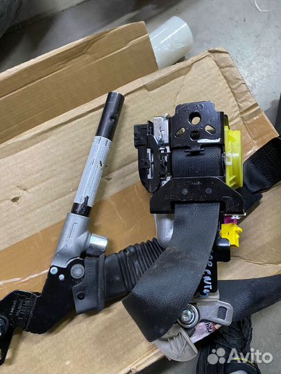 Ремень передний правый Kia Sorento Prime 3 UM