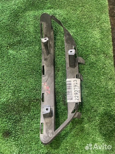 Решетка под дхо mercedes 218 cls 2011 год