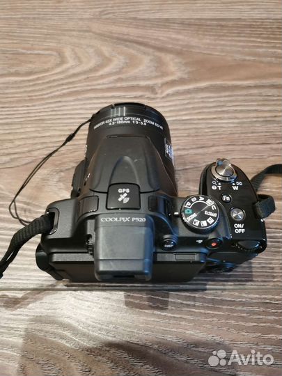 Nikon coolpix p520