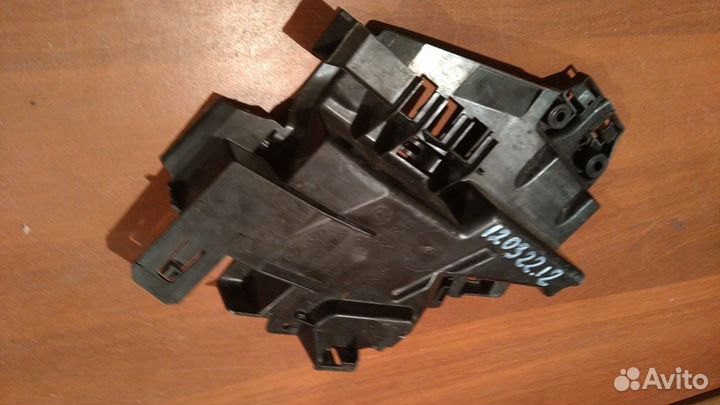 VolvoXC902015-Пластик салонa