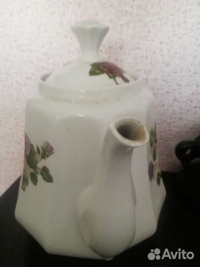 Большой чайник на 2л