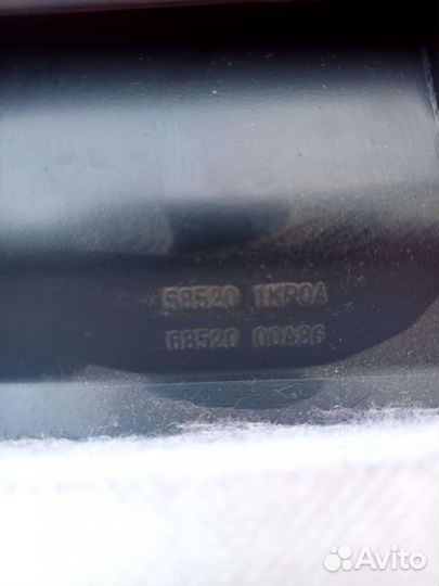 Бардачок Ниссан Жук