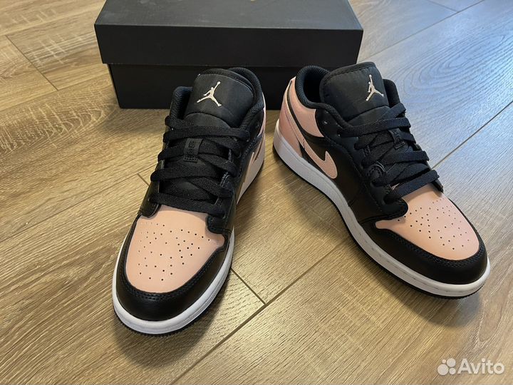 Кроссвоки Jordan 1 Low GS 'Crimson Tint' оригинал