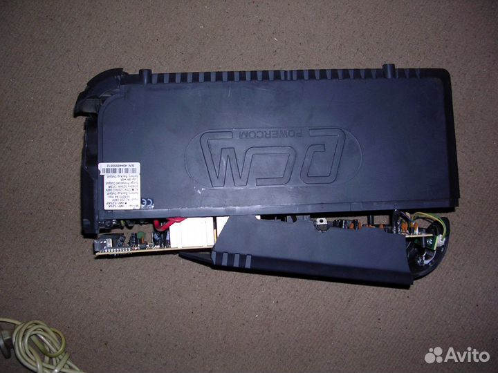 Блок бесперебойного питания amp-525