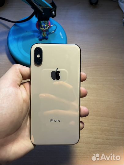 iPhone Xs, 64 ГБ