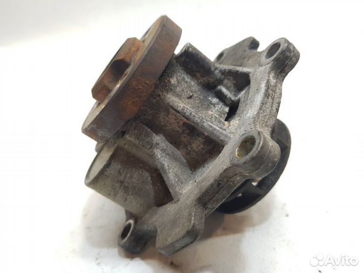 Помпа Opel Vectra C Z18XER 2008