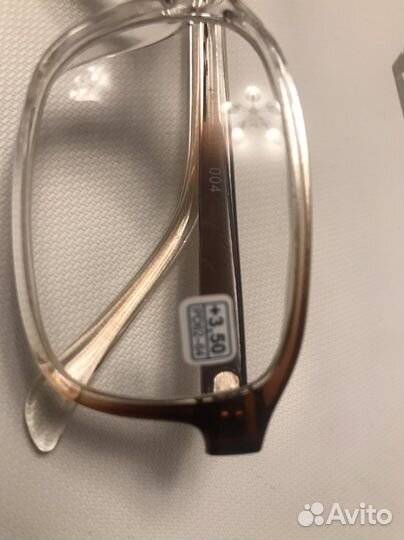 Очки с диоптриями +3,5 новые