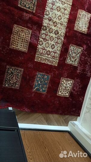 Ковёр египетский в идеальном состоянии