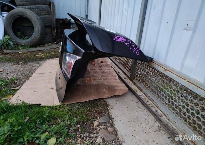 Крышка багажника mitsubishi lancer 10