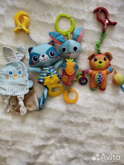Игрушки на прищепках tiny love, fisher price и др