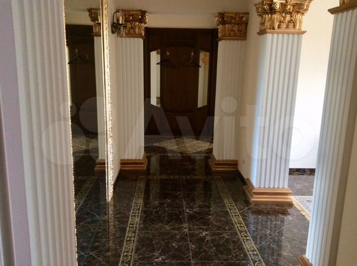 3-к. квартира, 80 м², 2/2 эт.