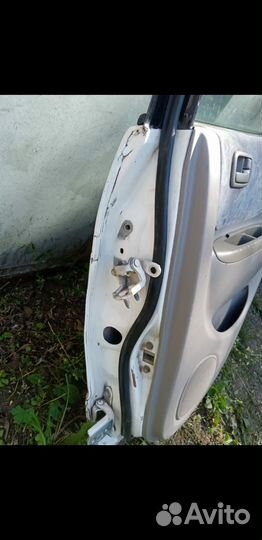 Дверь задняя правая тайота спасио