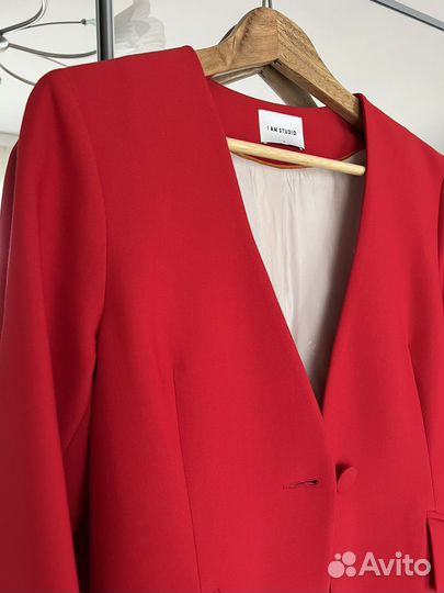 I am studio пиджак