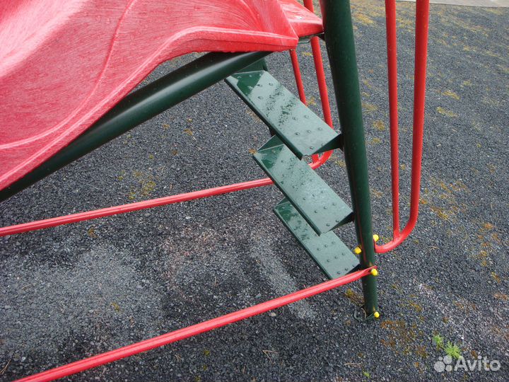 Детские уличные качели и зимняя горка Радуга