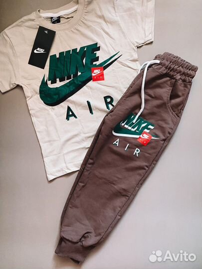 Спортивный костюм Nike для мальчика