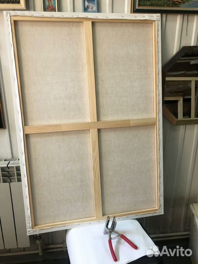 Холсты (лён, хлопок, синтетика) на подрамнике