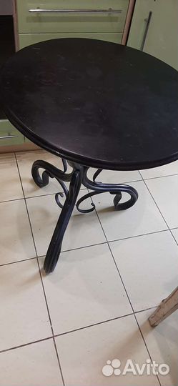 Дореволюционный круглый стол антикварный торг есть