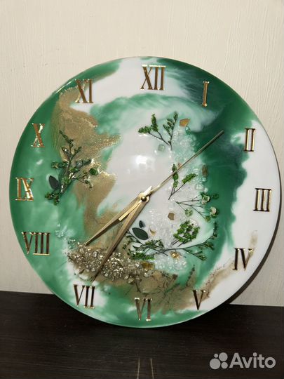 Часы настенные ручной работы