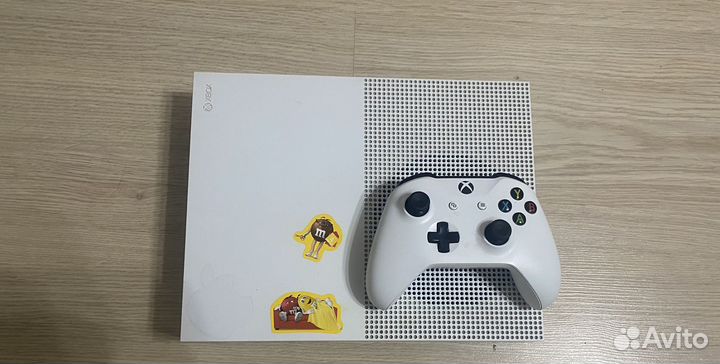 Xbox One s