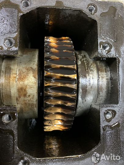 Редуктор 480-40-52 -1-2-2У3