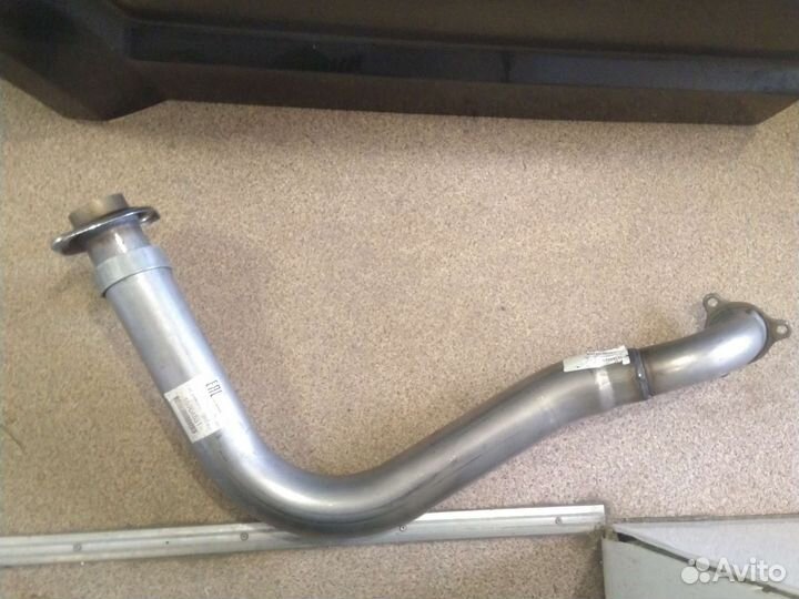 Mitsubishi Pajero 4 приёмная труба глушителя новая