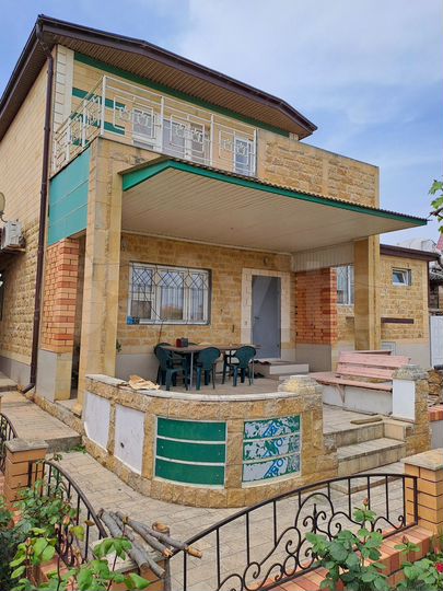 Комната 16 м² в 6-к., 1/2 эт.
