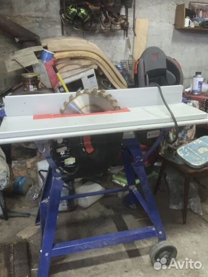 Деревообрабатывающий станок