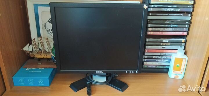 Монитор dell