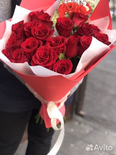 Доставка цветов в Брянске, розы,букеты,корзины