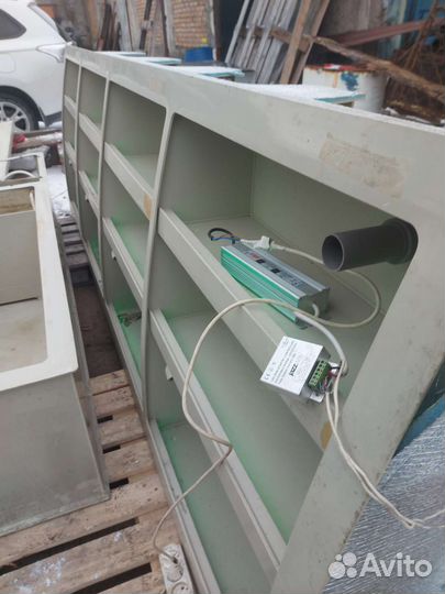 Аквариум-витрина