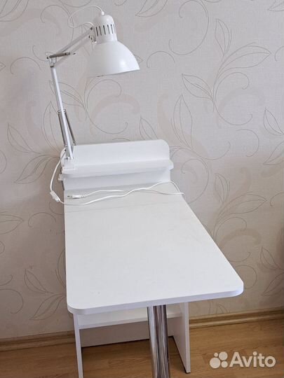 Стол для маникюра