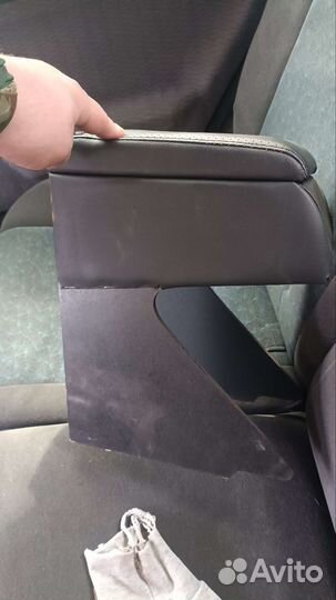 Подлокотник на ниву 2121