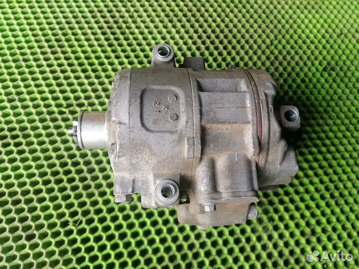 Компрессор кондея на Skoda Fabia 2007-2015