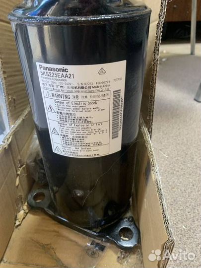 Компрессор для кондиционера Panasonic 5KS146EAA21
