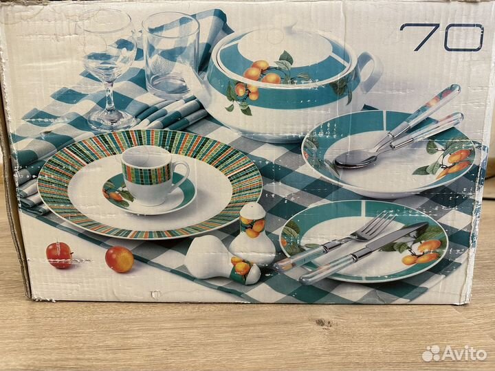 Набор столовой посуды новый на 6 персон