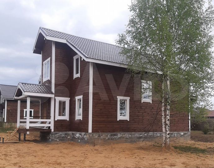 Дом 189 м² на участке 10 сот.