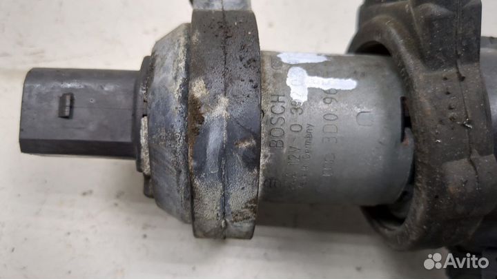 Насос водяной Porsche Cayenne, 2004