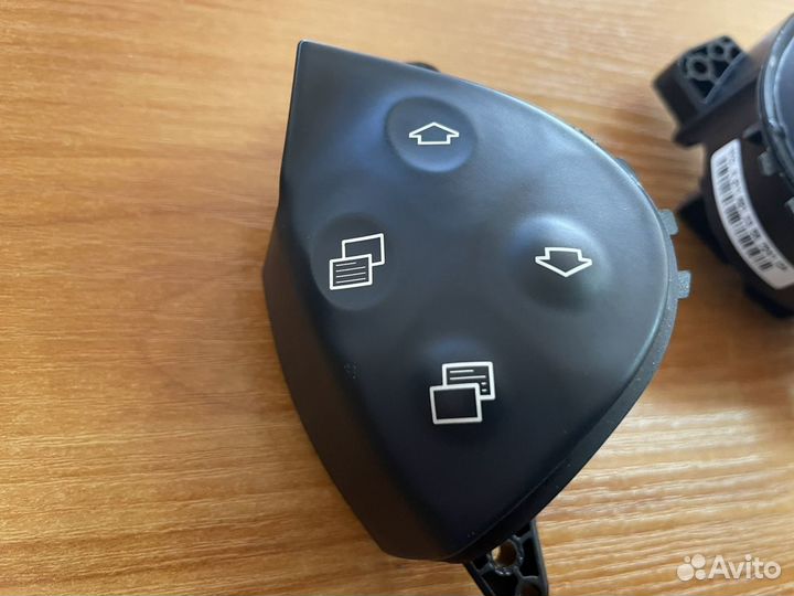 Кнопки руля Mercedes W211 W463