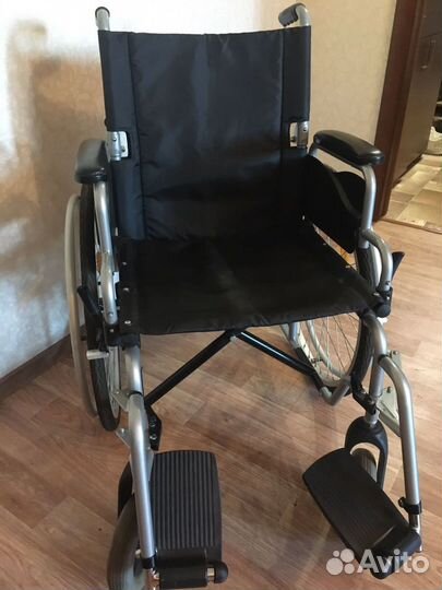 Инвалидная коляска